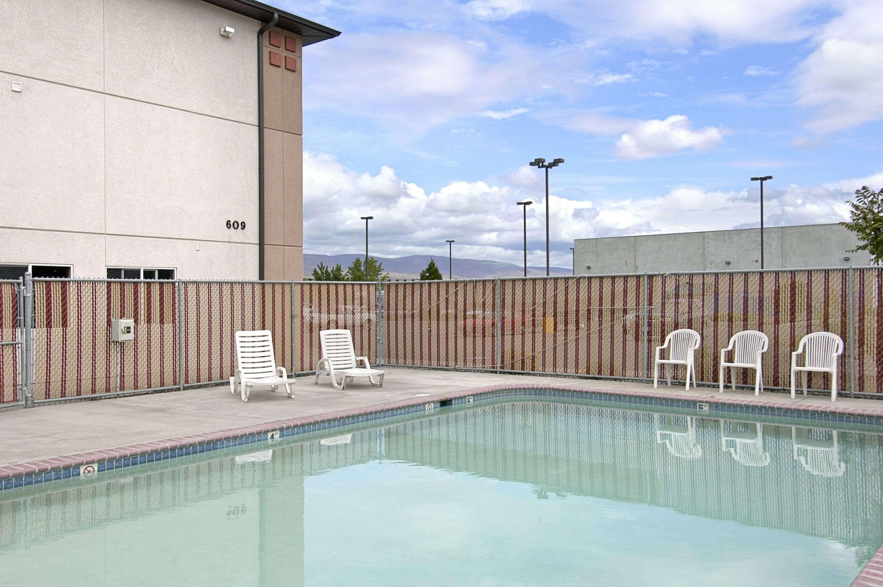 Super 8 By Wyndham The Dalles Or Zewnętrze zdjęcie