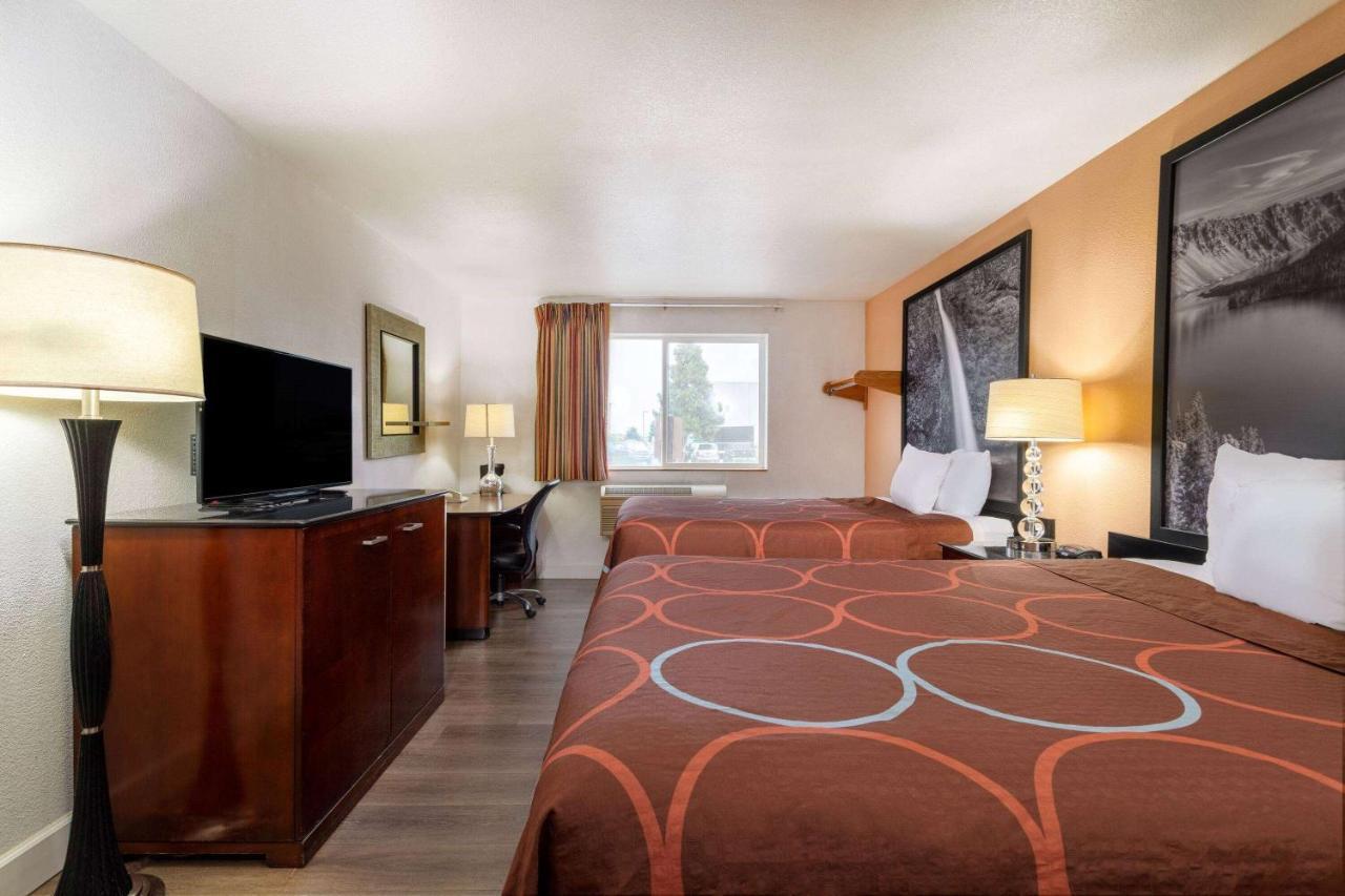 Super 8 By Wyndham The Dalles Or Zewnętrze zdjęcie