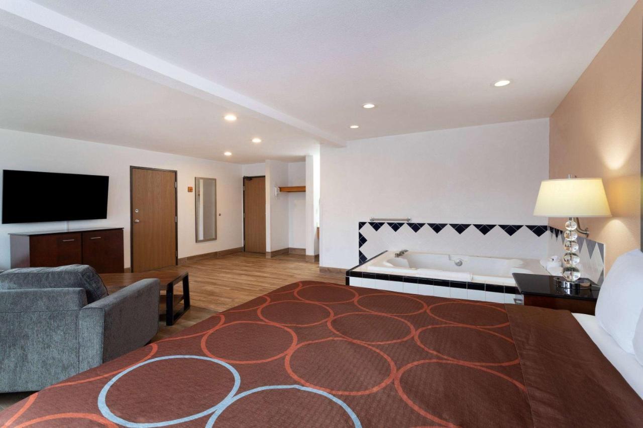 Super 8 By Wyndham The Dalles Or Zewnętrze zdjęcie