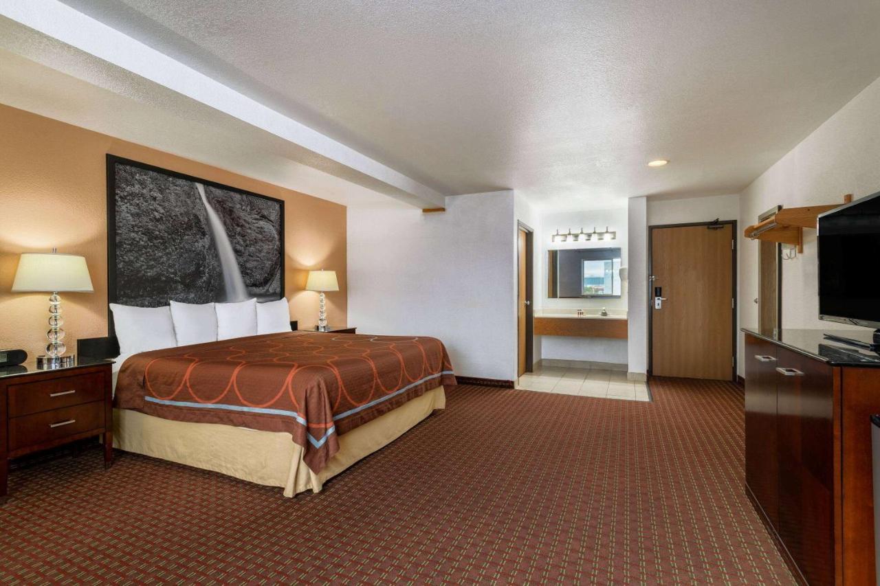 Super 8 By Wyndham The Dalles Or Zewnętrze zdjęcie