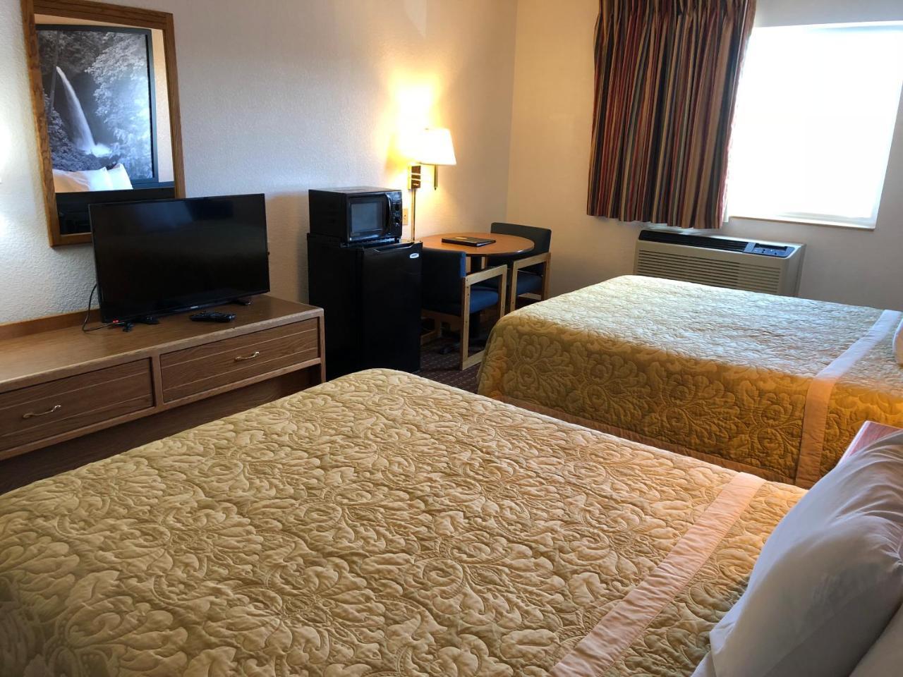 Super 8 By Wyndham The Dalles Or Zewnętrze zdjęcie