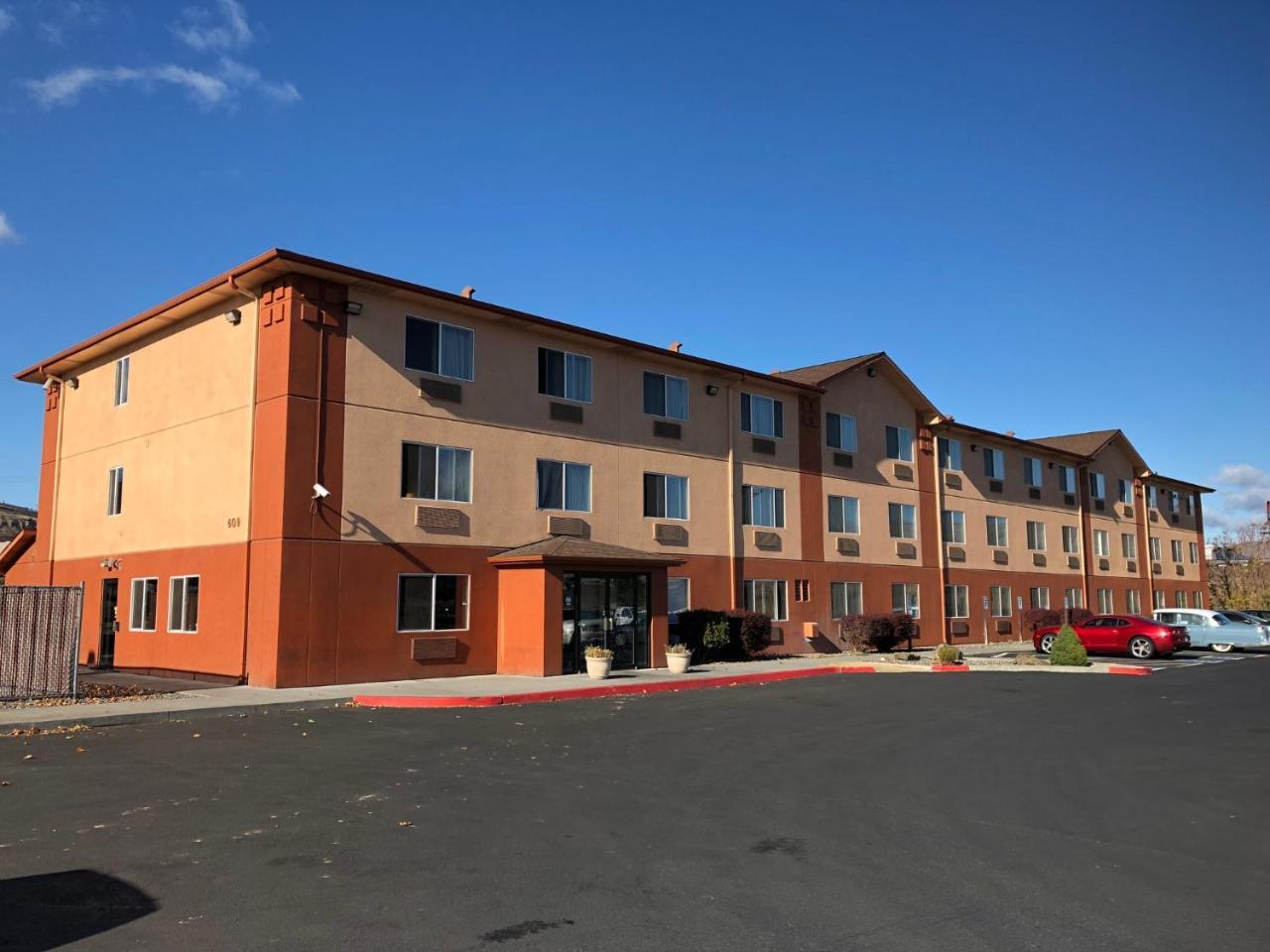 Super 8 By Wyndham The Dalles Or Zewnętrze zdjęcie